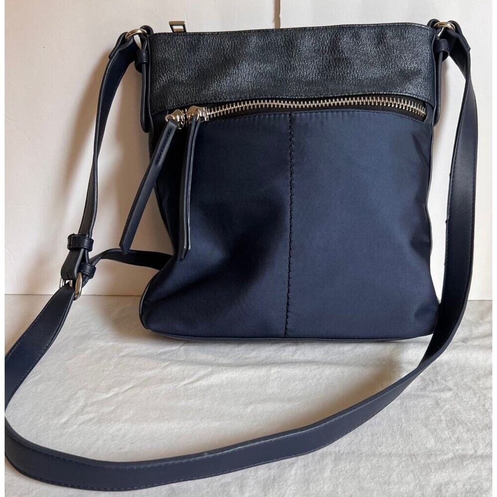Sondra Roberts Squared Shoulder Bag Purse Blue Faux Leather Pocket Outer Zipper